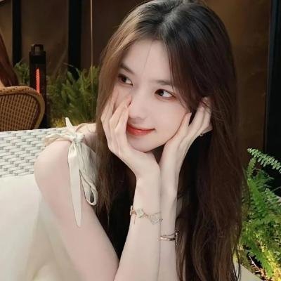 为了活命，我跟闺蜜一起跑